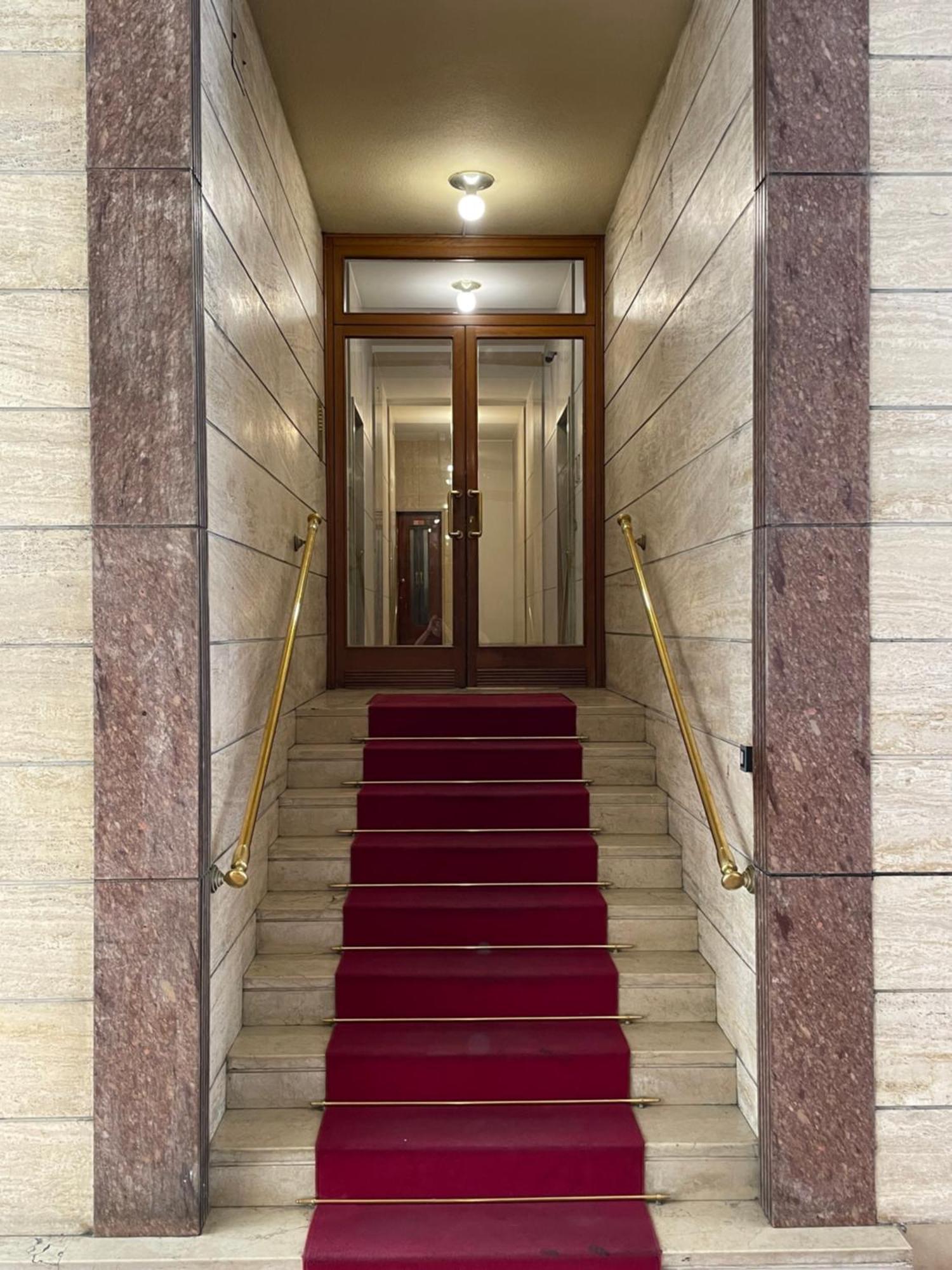 Homemi 5 Vie Apartment Милано Екстериор снимка